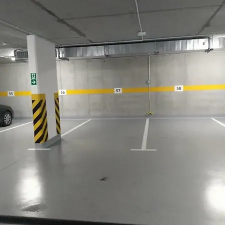 Apartament 14. Pietro *